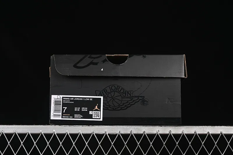 All categories Air Jordan Jordan series basketball shoes Air Jordan 1 Low Air Jordan 1 Low AJ1 Joe 1 white and pink low-top cultural and leisure sports sneakers IB8156-133